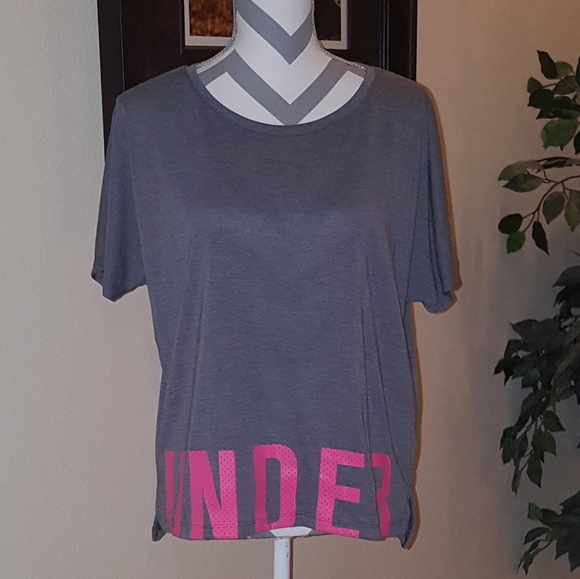 UA Training Top - Picture 3 of 5